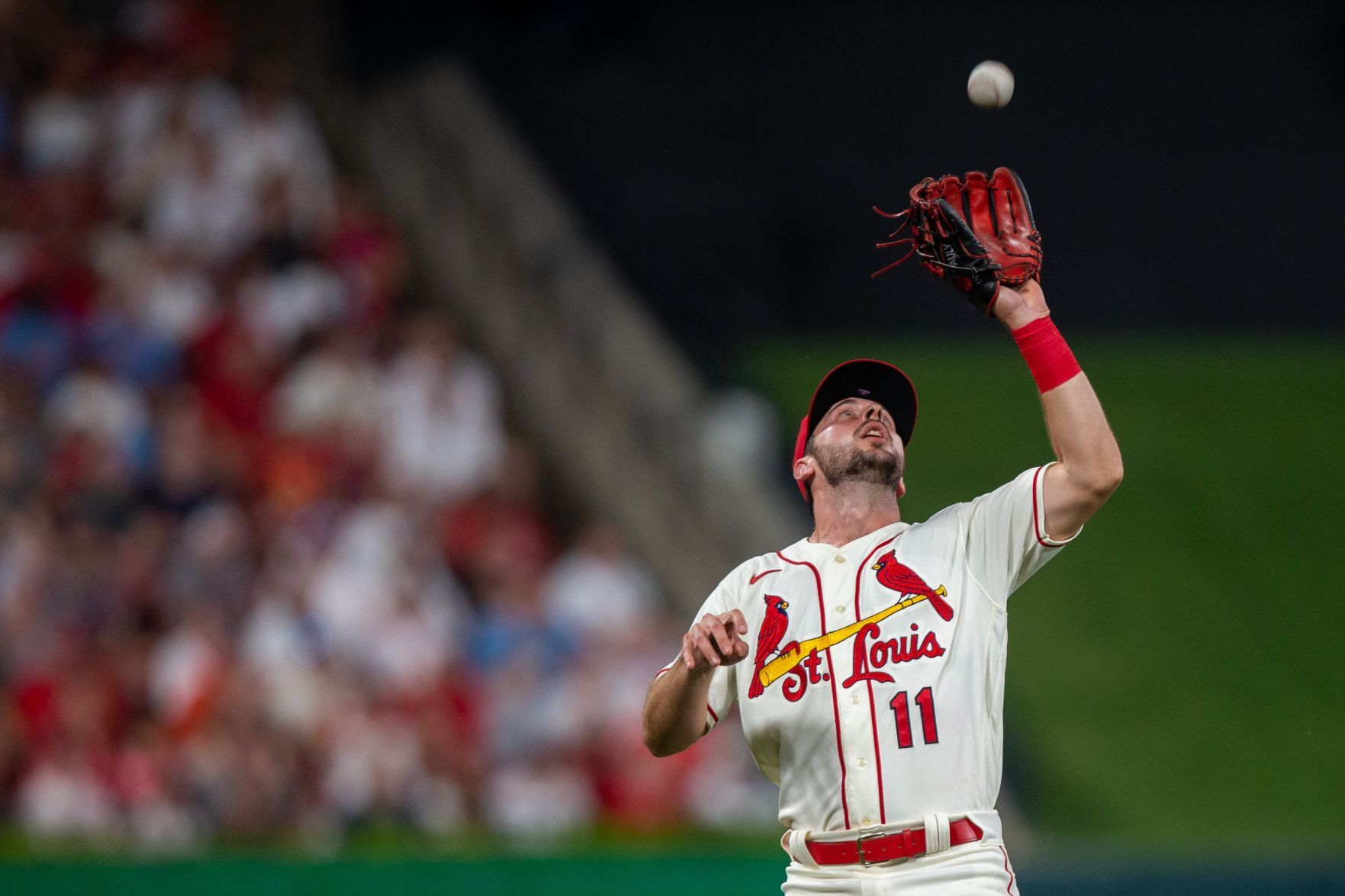Cardinals try to even up series against Giants